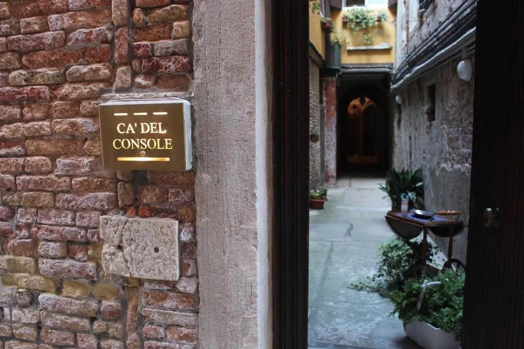 General view, Ca'del Console, Venice