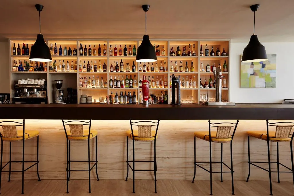Bar, Hotel Las Arenas Affiliated by Meliá, Costa Del Sol