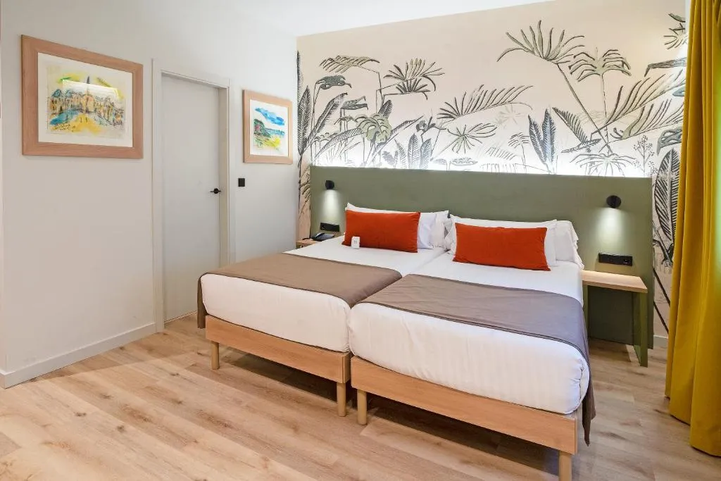 Double or Twin PREMIUM Room, DWO Valencia, Valencia