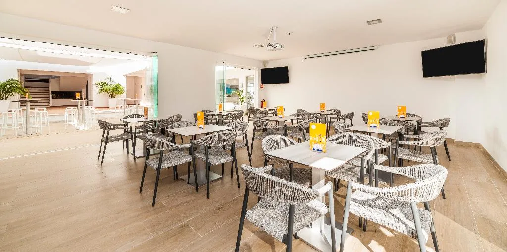 Restaurant, Apartamentos Globales Lord Nelson, Menorca
