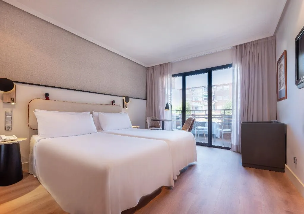 Double or Twin WITH TERRACE Room, Madrid Alameda Aeropuerto Affiliated By Melia, Madrid