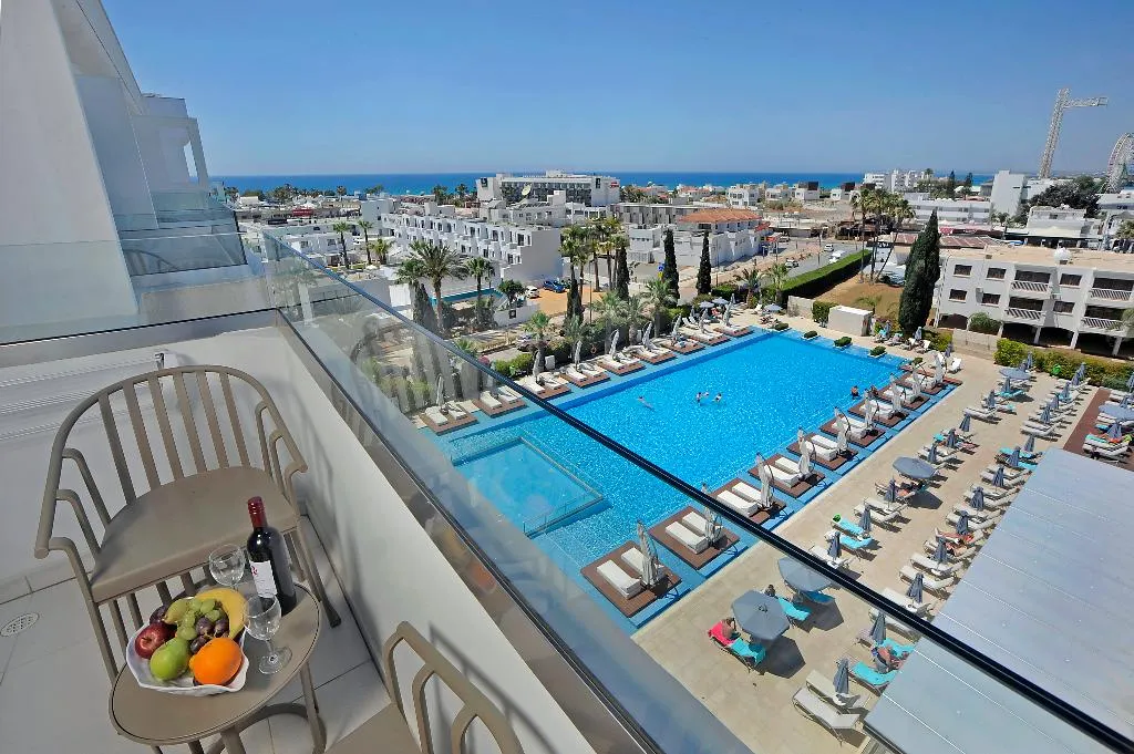 JUNIOR SUITE SEA VIEW Room, Nestor, Cyprus
