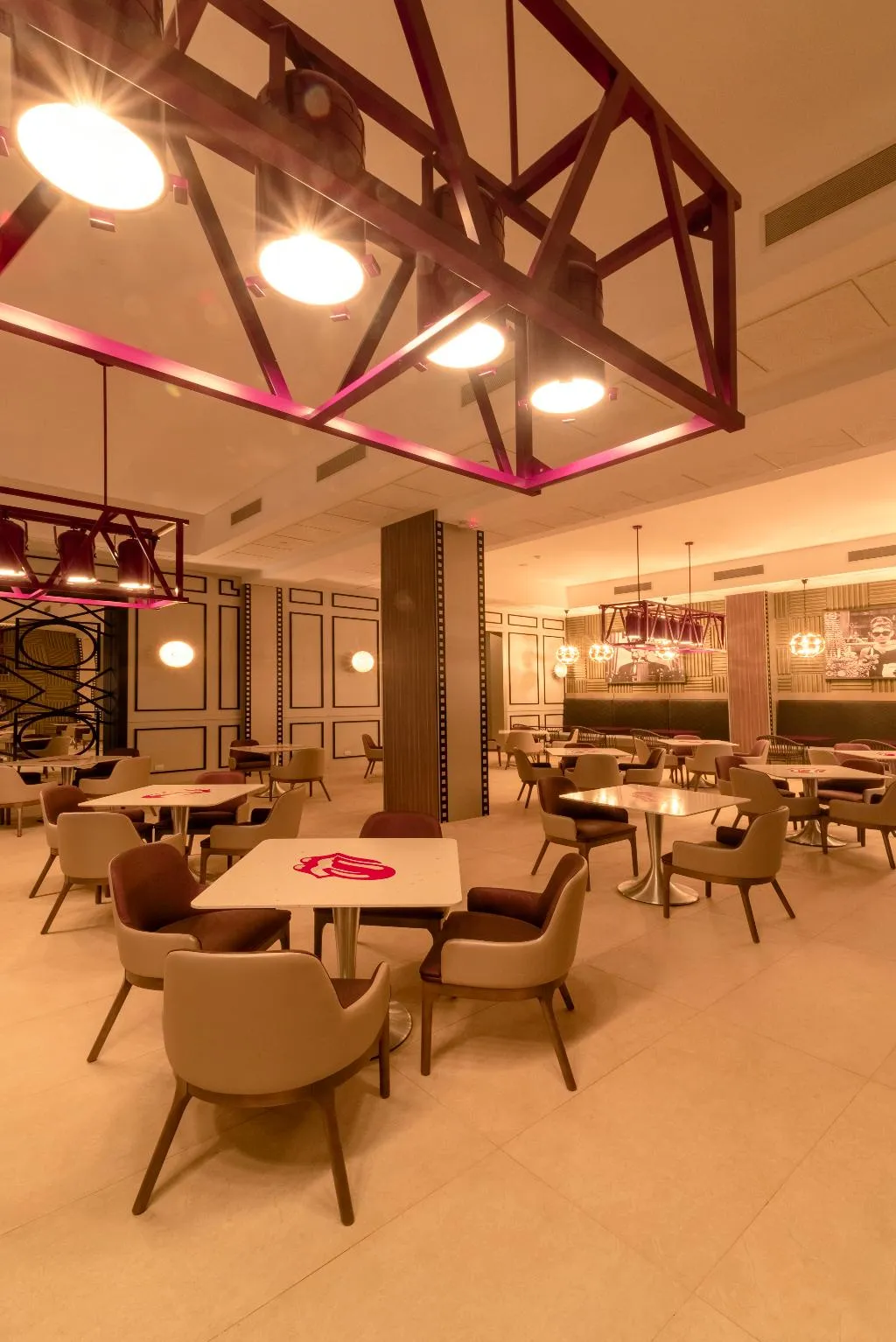 Restaurant, Planet Hollywood Cancun by Royalton, Cancun Area