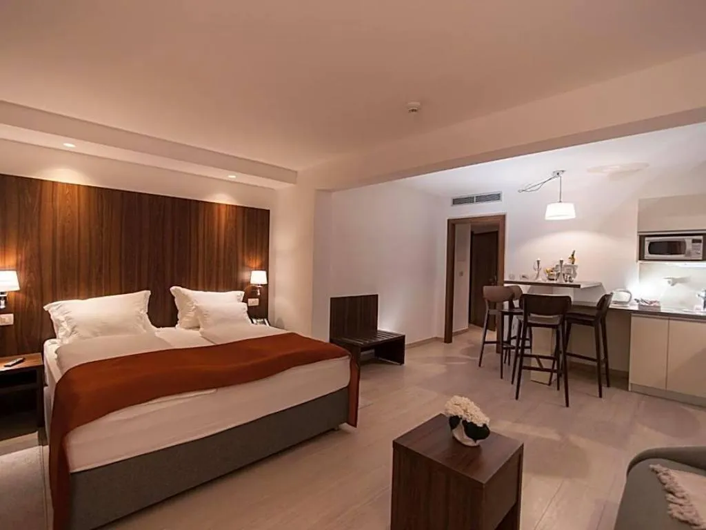 General view, Aparthotel Miramare, Split