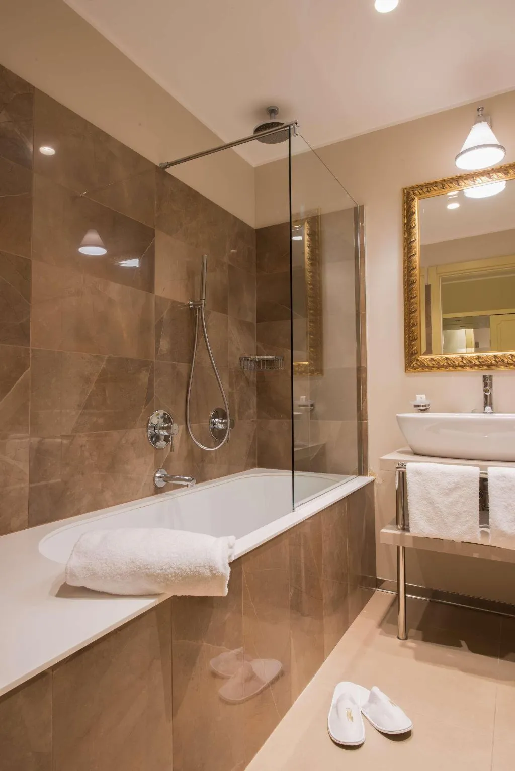 Room, Palace Hotel Lake Como, Milan