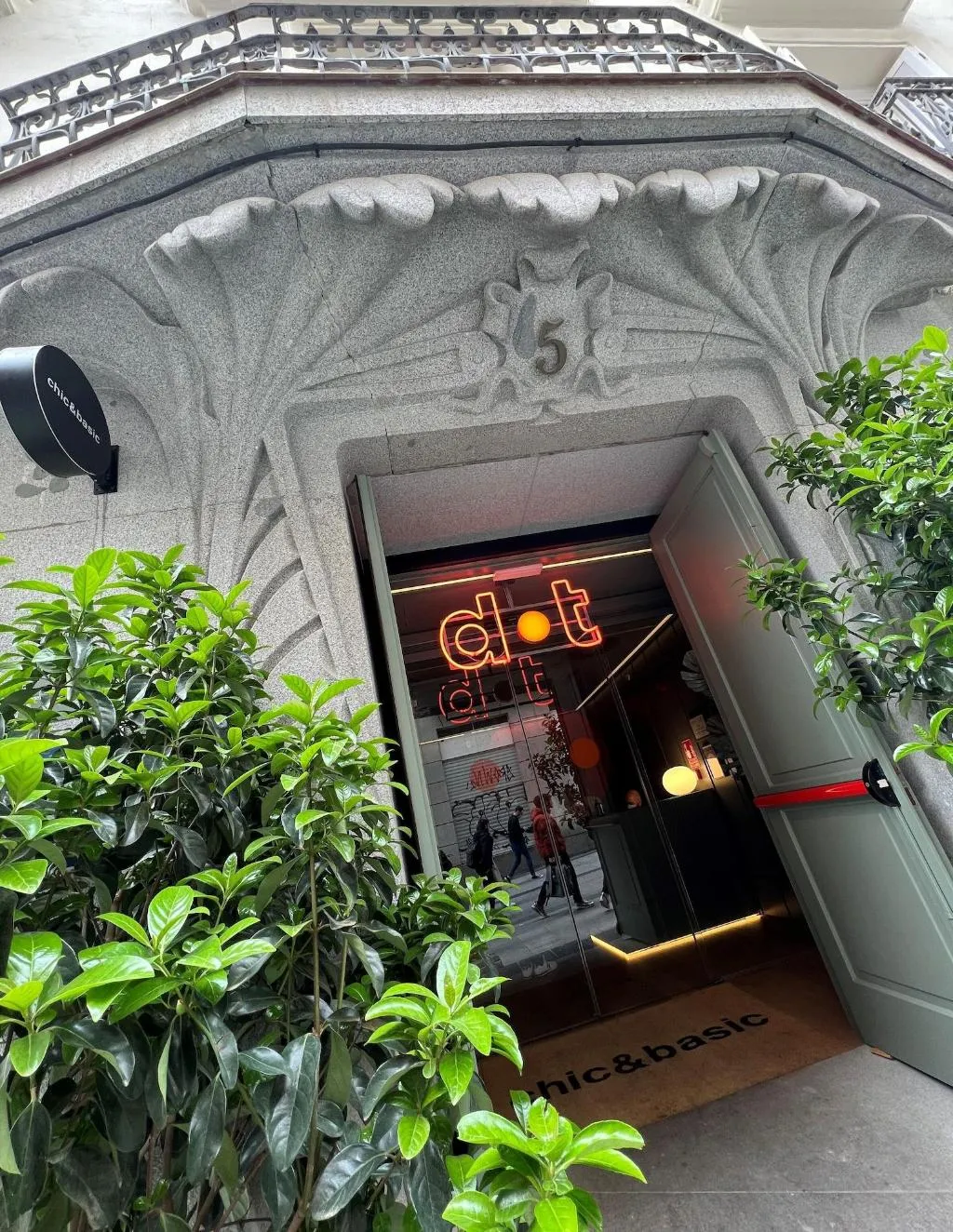 General view, Chic & Basic Dot, Madrid