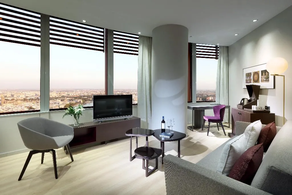 JUNIOR SUITE CITY VIEW Room, Eurostars Torre Sevilla, Seville