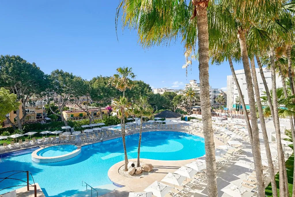 TRIPLE POOL VIEW Room, Iberostar Waves Cristina, Majorca