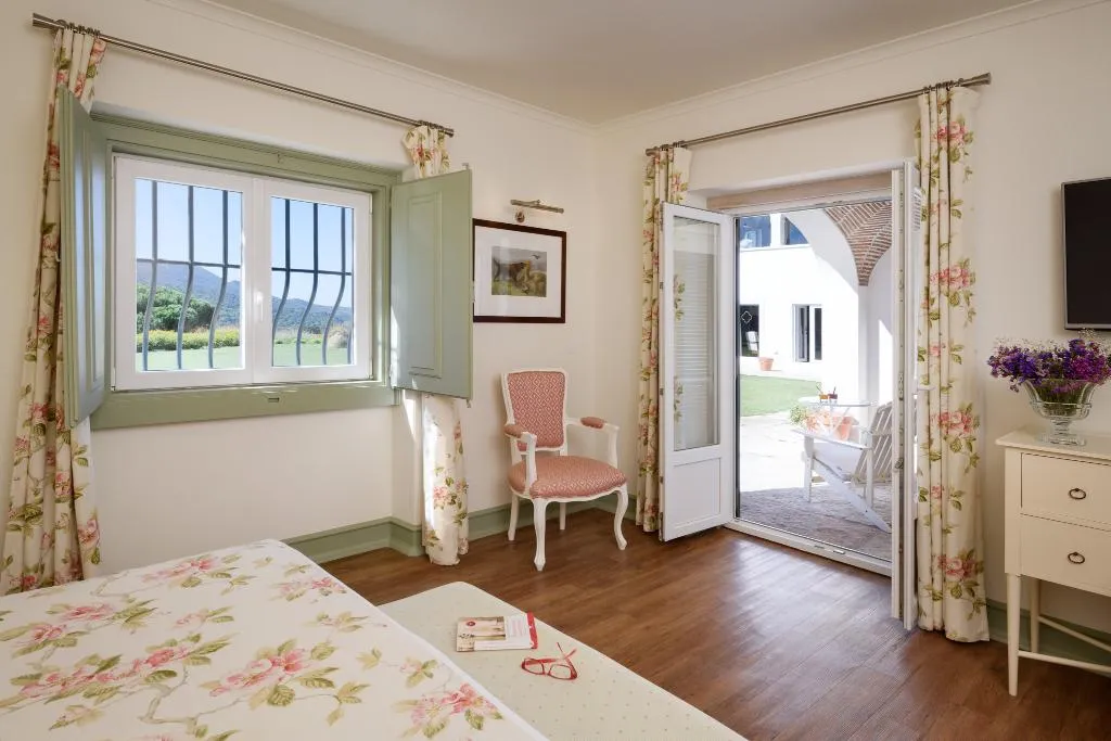 Double or Twin PREMIUM Room, Casa Palmela - Small Luxury Hotels & Villas, Lisbon