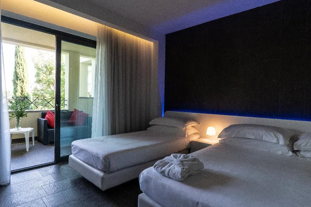 TRIPLE SUPERIOR Room, A Point Porto Ercole & Spa, Rome