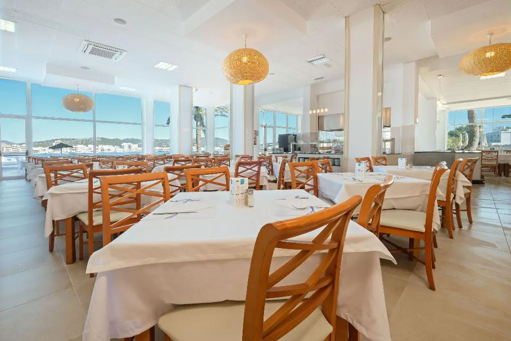Restaurant, AzuLine Hotel Mar Amantis and Mar Amantis II, Ibiza