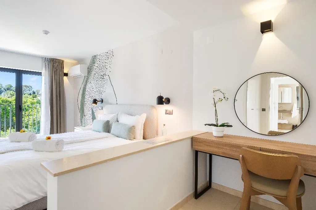 TOWNHOME THREE BEDROOMS Room, Carvoeiro Gardens, Algarve