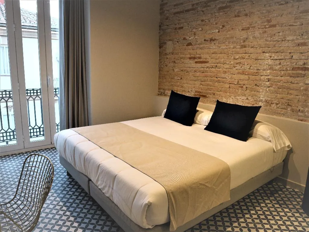 FAMILY ROOM STANDARD Room, You&Co. Quart Boutique, Valencia