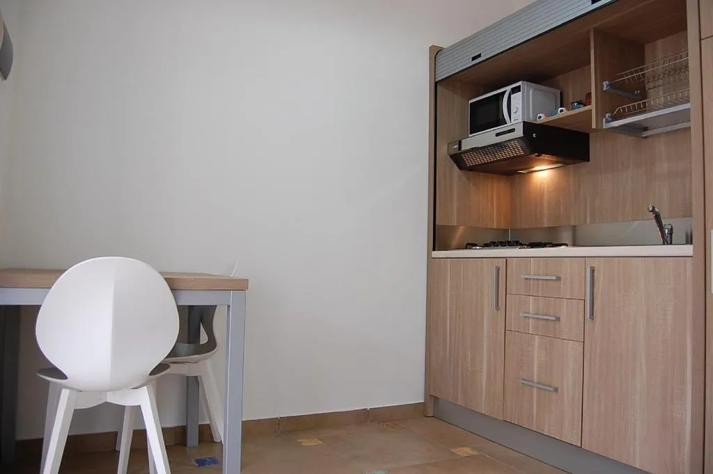 APARTMENT CAPACITY 4 Room, Petruso Resort, Palermo