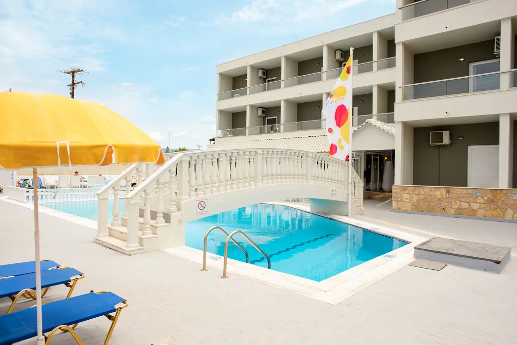 Pool, Hotel Mimosa, Corfu