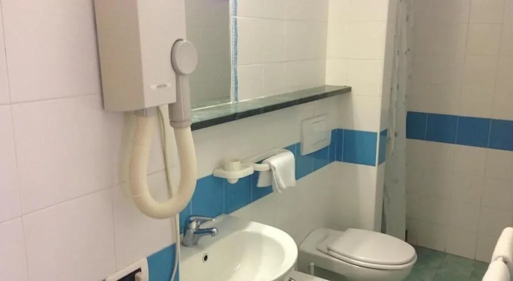 SINGLE STANDARD Room, Gemma Hotel, Naples