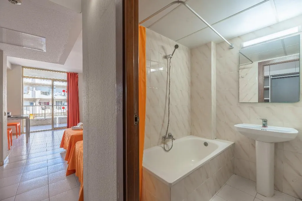 STUDIO CAPACITY 2 Room, Salou Pacific, Costa Dorada