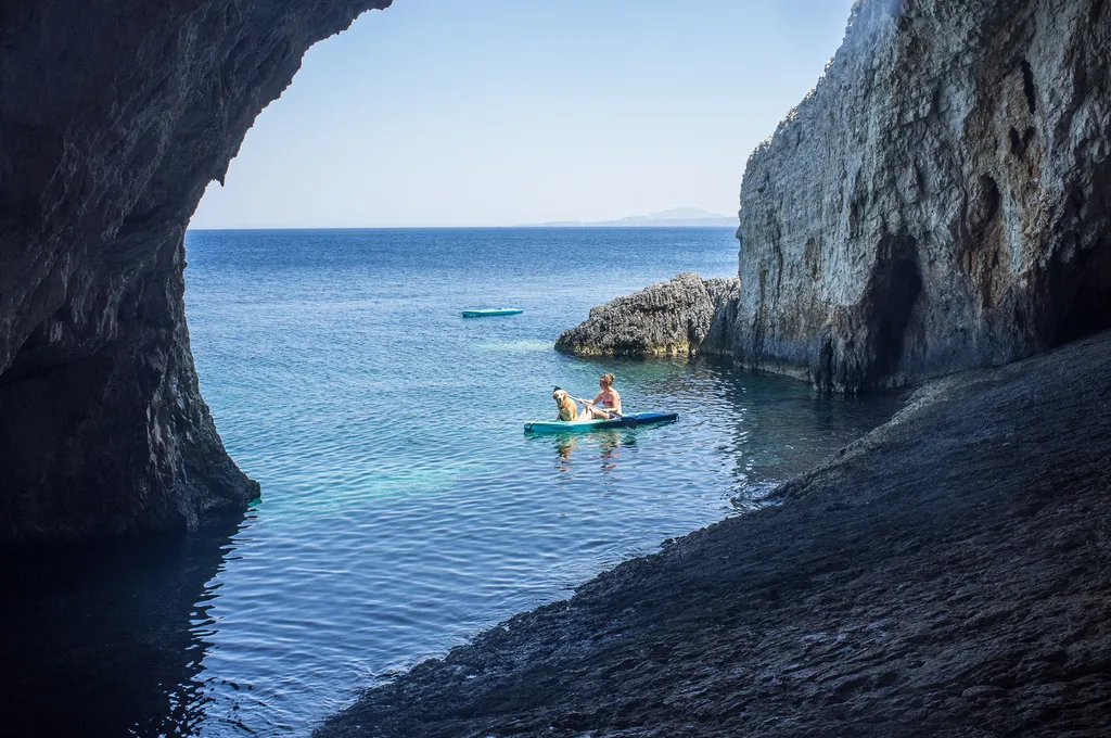 VILLA FOUR BEDROOMS WITH PRIVATE POOL Room, Blue Caves Villas, Zante