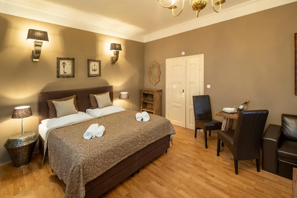 APARTMENT ONE BEDROOM Room, Old Town - Aparthotel Michalska, Prague
