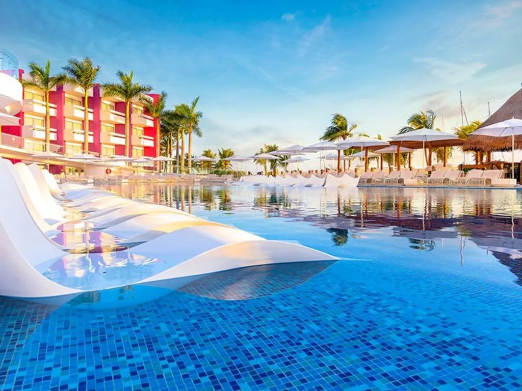 Pool, Temptation Cancun Resort, Cancun Area