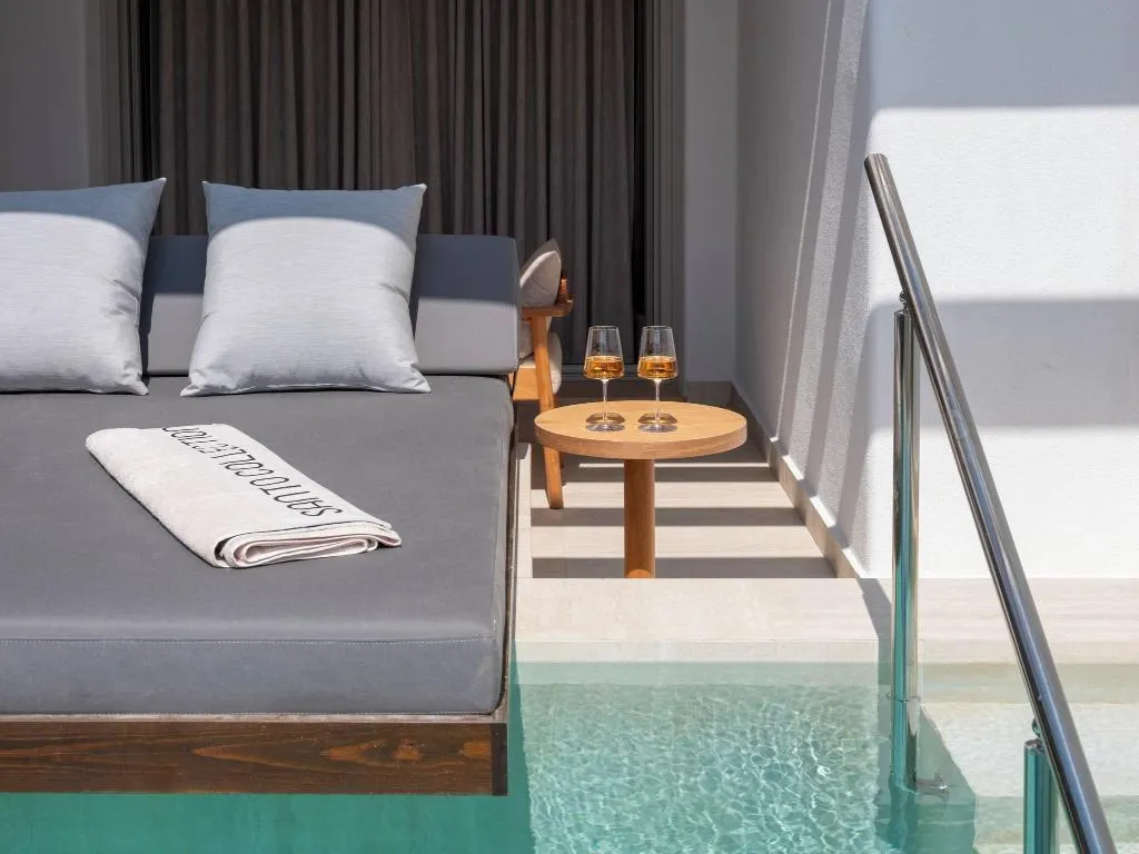 Pool, Santo Pure Oia Suites and Villas, Santorini