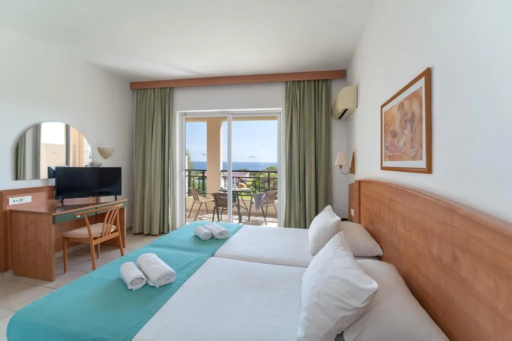 DOUBLE SUPERIOR SEA VIEW Room, Myrina Beach, Rhodes