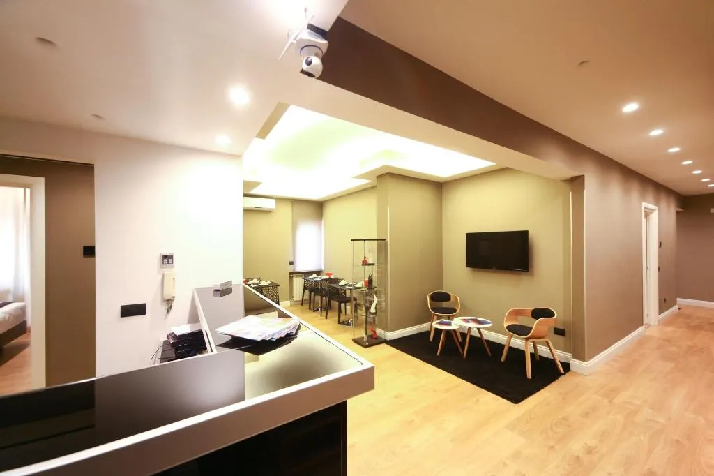 Room, 7Th Floor Suite, Naples