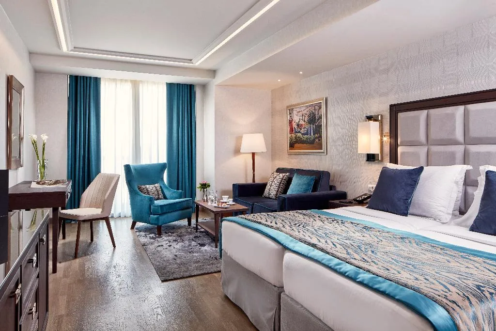 TRIPLE SUPERIOR Room, Electra Metropolis, Athens