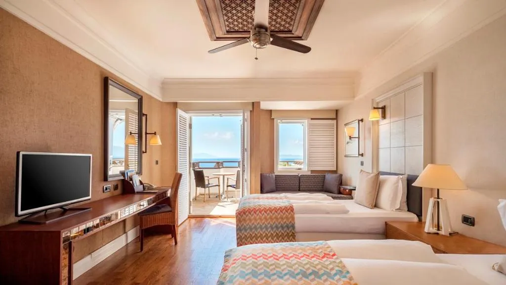 DOUBLE SINGLE USE DELUXE SIDE SEA VIEW Room, Kempinski Barbaros Bay Bodrum, Bodrum