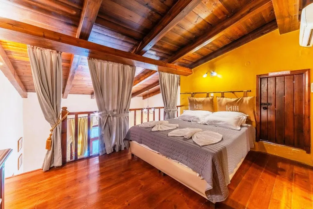 Room, Idili Traditional House, Crete