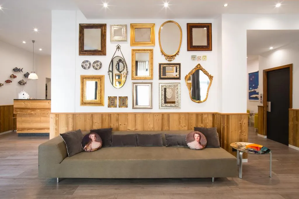 Lobby, Hotel Bernina Milano, Milan