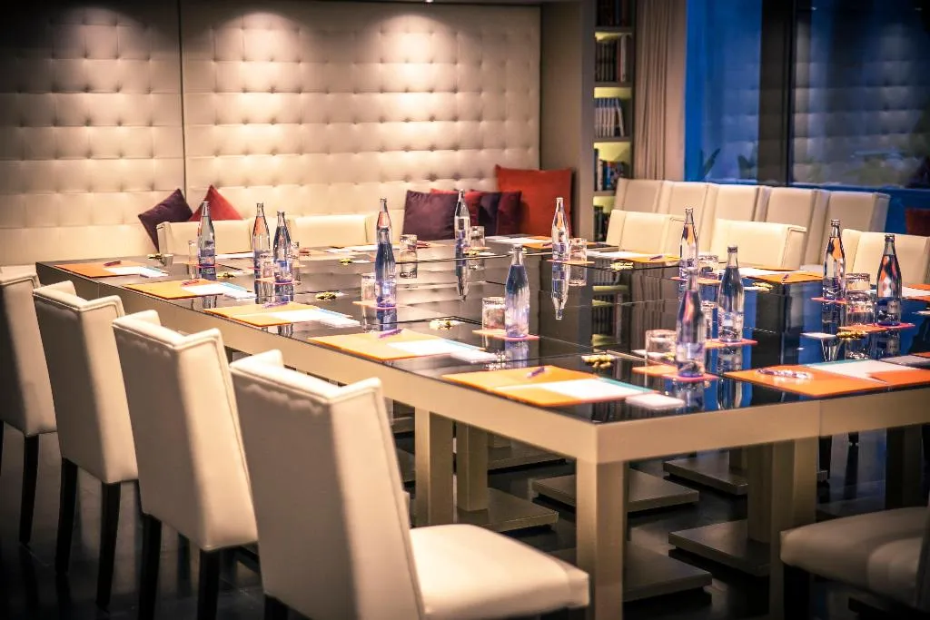 Conferences, Hotel Indigo Barcelona Plaza Catalunya, Barcelona