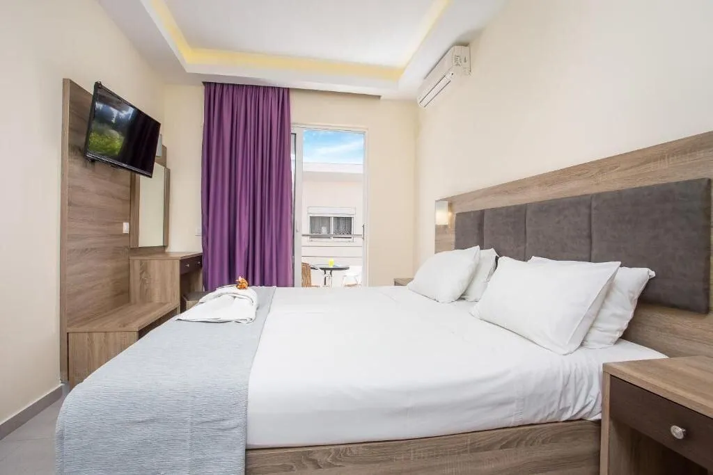 Room, Patricia Suites, Rhodes