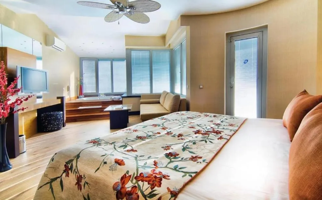 DOUBLE SINGLE USE STANDARD Room, Limak Lara De Luxe Hotel & Resort, Antalya