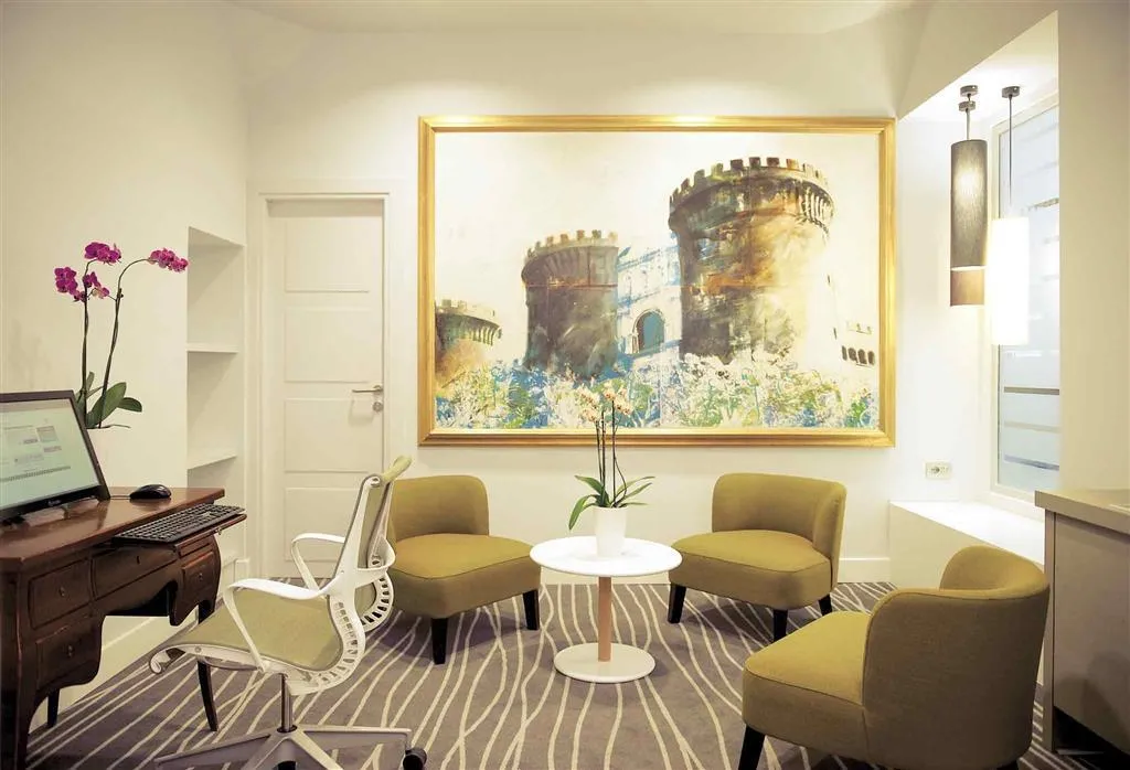General view, Mercure Napoli Centro Angioino, Naples