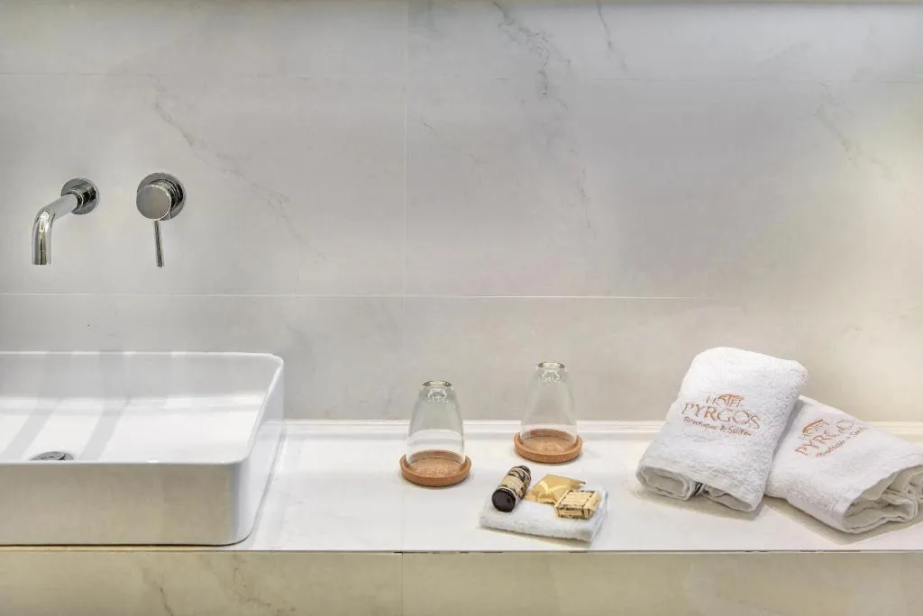 Room, Hotel Pyrgos Boutique & Suites, Thessaloniki