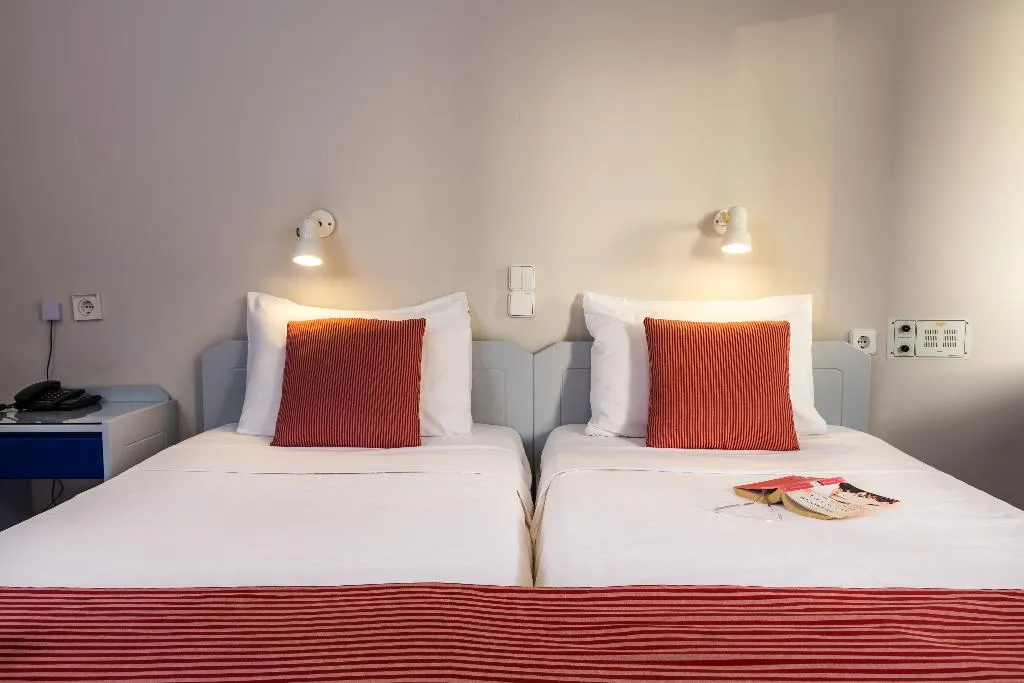 TRIPLE STANDARD Room, Hersonissos Central, Crete