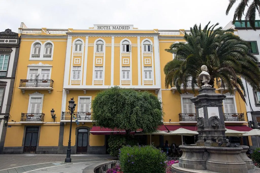 Terrace, Madrid, Gran Canaria