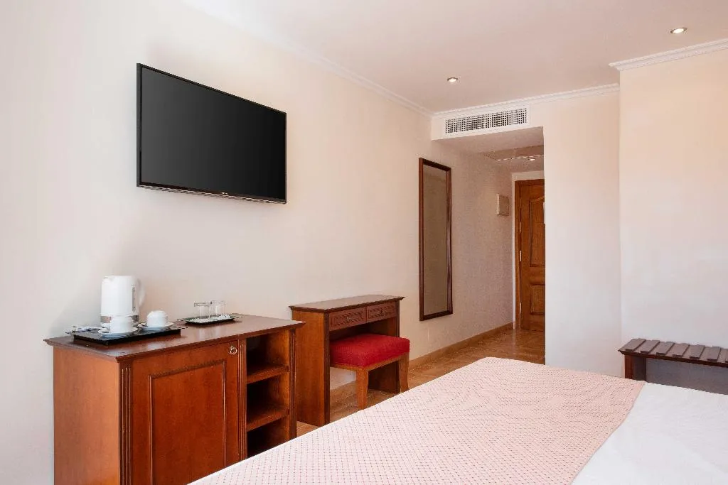 Double or Twin STANDARD Room, Valentin Star Adults Only, Menorca