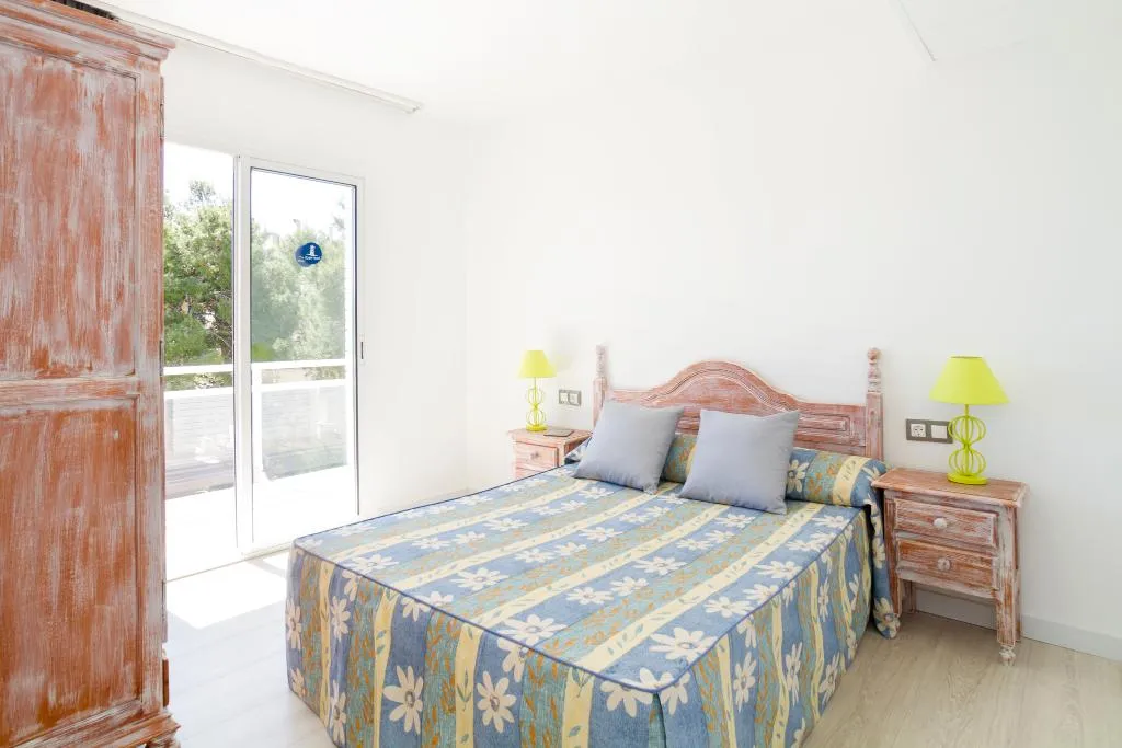 APARTMENT CAPACITY 2 Room, Aptos Priorat, Costa Dorada