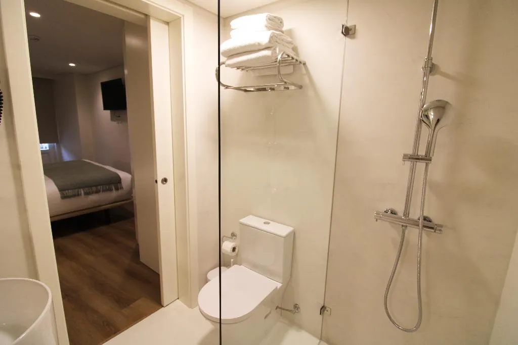 APARTMENT ONE BEDROOM ONE BATHROOM Room, Rossio Garden Suites, Lisbon