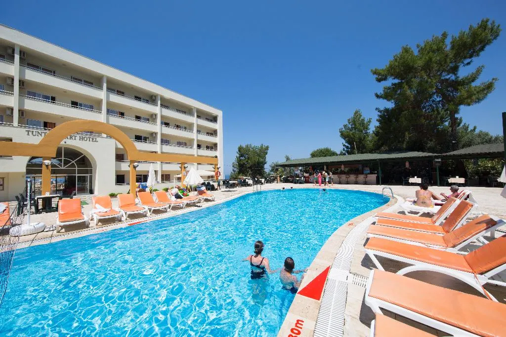 Pool, Tuntas Family Suites Kusadasi, Izmir