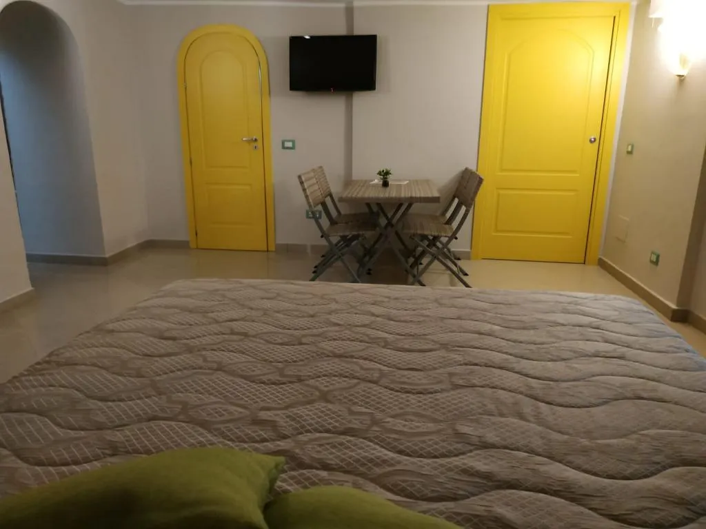 QUADRUPLE STANDARD Room, Buono BB, Naples