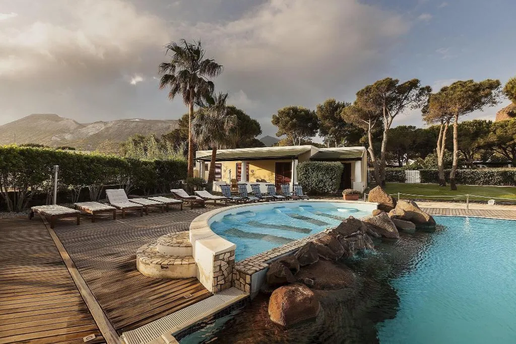 Pool, Orsa Maggiore, Palermo