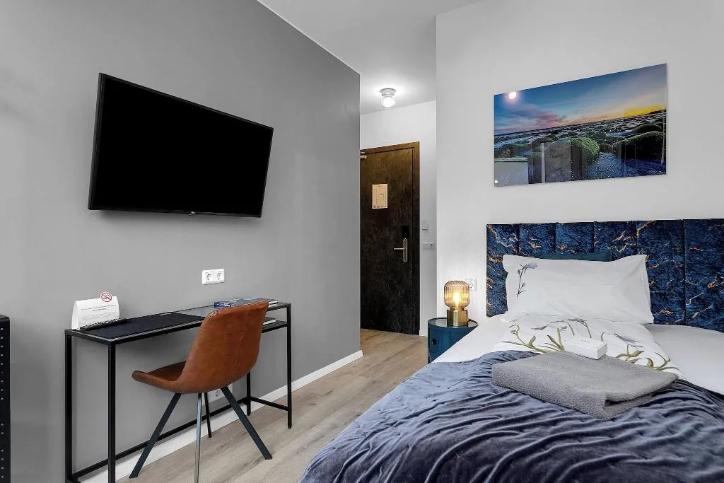 DOUBLE STANDARD Room, City Center Hotel, Reykjavik