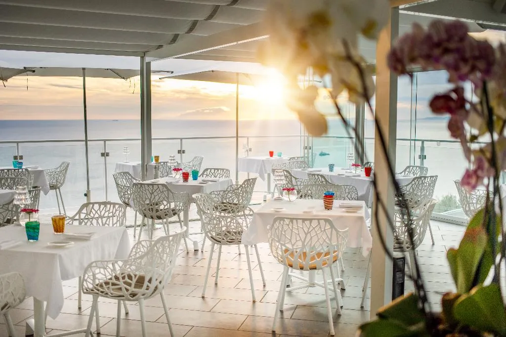 Restaurant, Villa Fiorella Art Hotel, Naples