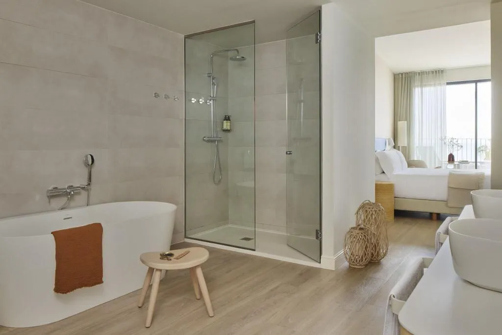 Room, ME Sitges Terramar, Costa Brava