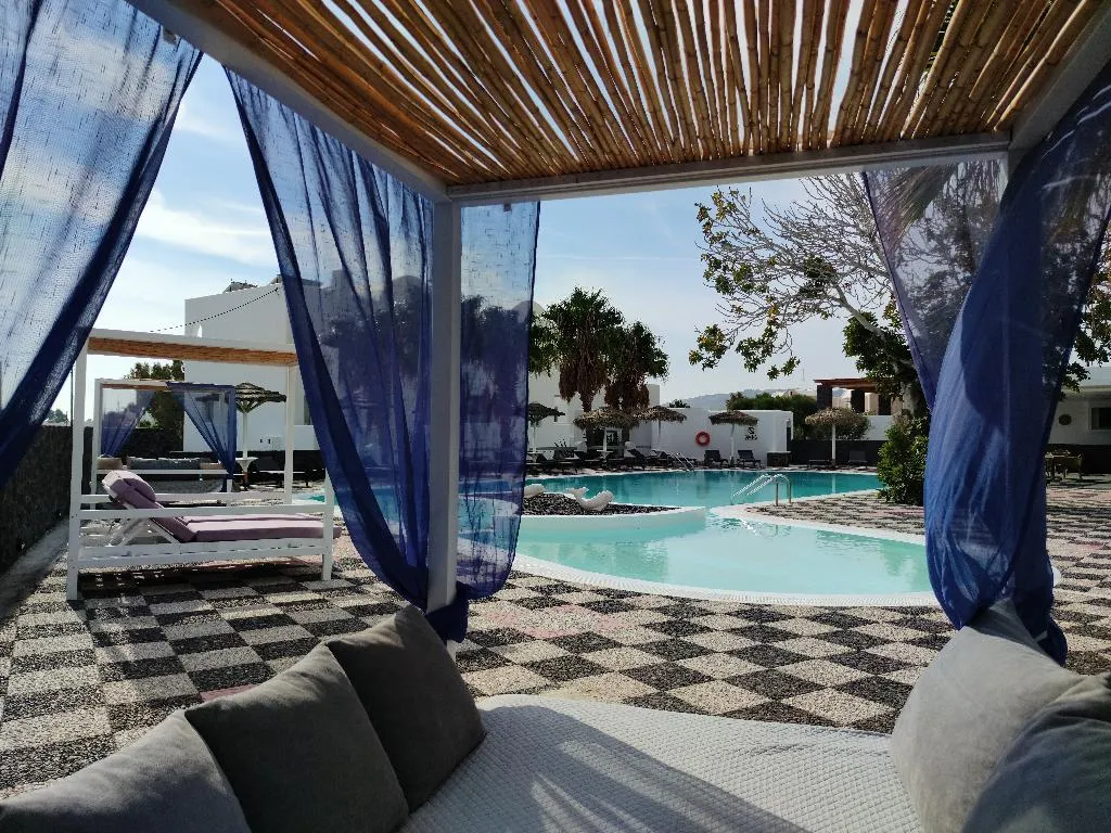 Pool, Sandy's Paradise Infinity, Santorini