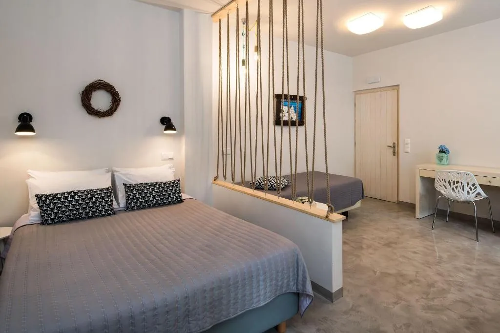 Room, Summertime, Santorini
