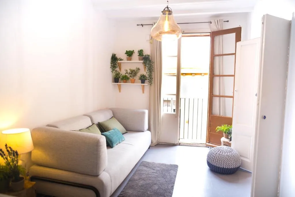 APARTMENT CAPACITY 10 Room, La Guarida, Barcelona